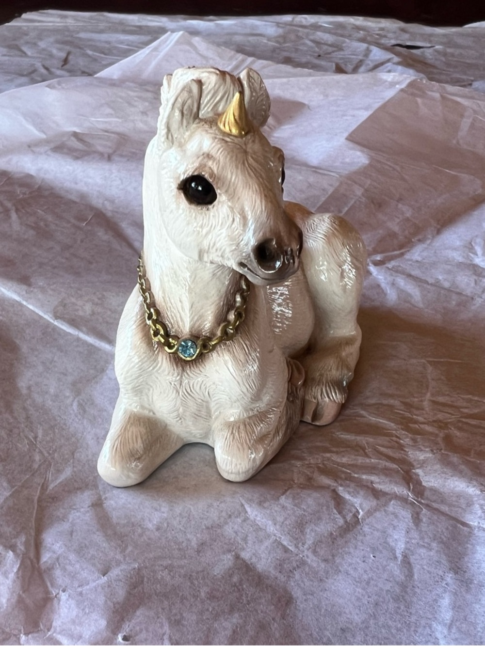 Like New Vintage White Ceramic Baby Unicorn Figurine with Gold Accents - Picture 3 of 9